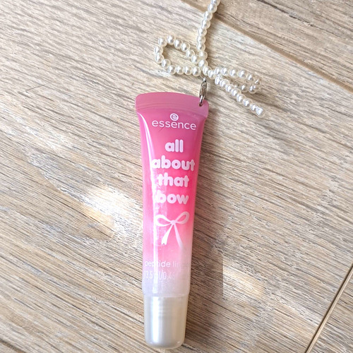 Essence all about - all,